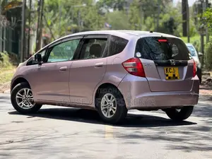 Honda Fit Sport 2009 Pink