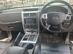 Jeep Cherokee 2010 Black
