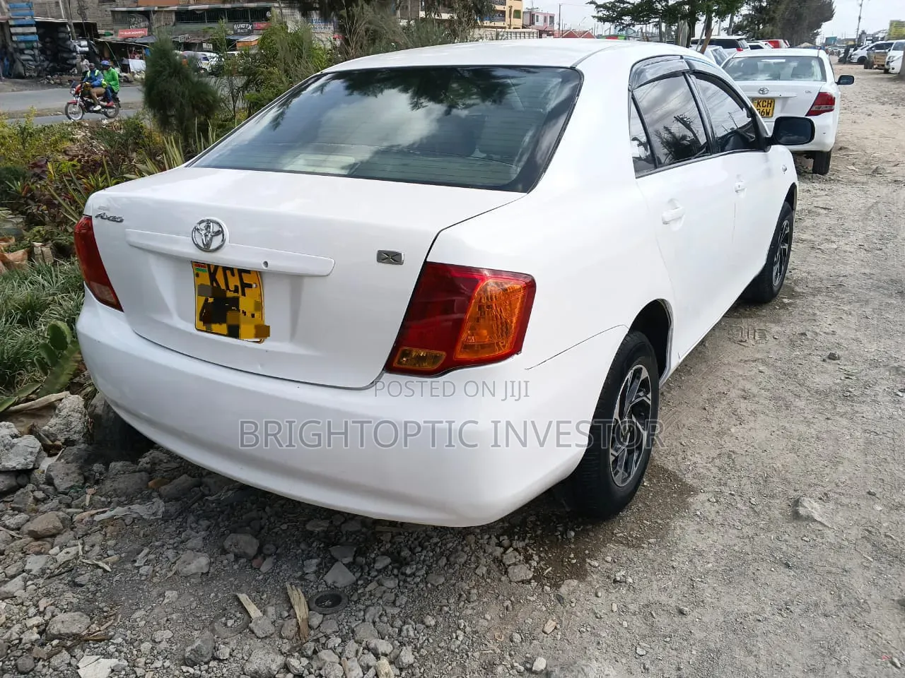 Toyota Axio 2010 White