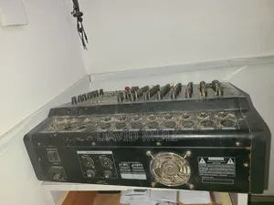 8 Channel Max Mixer