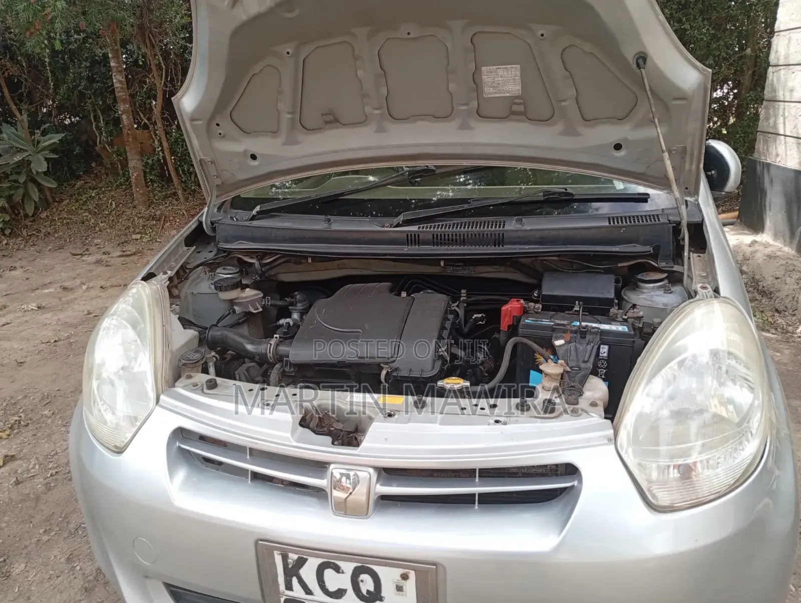 Toyota Passo 2012 Silver