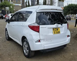 Toyota Ractis 2012 White
