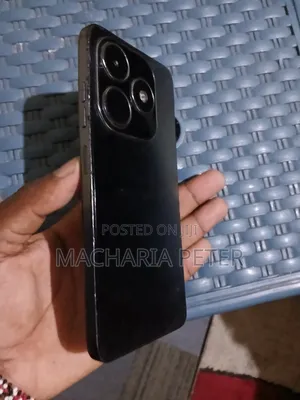 Tecno Spark 20 128 GB Blue