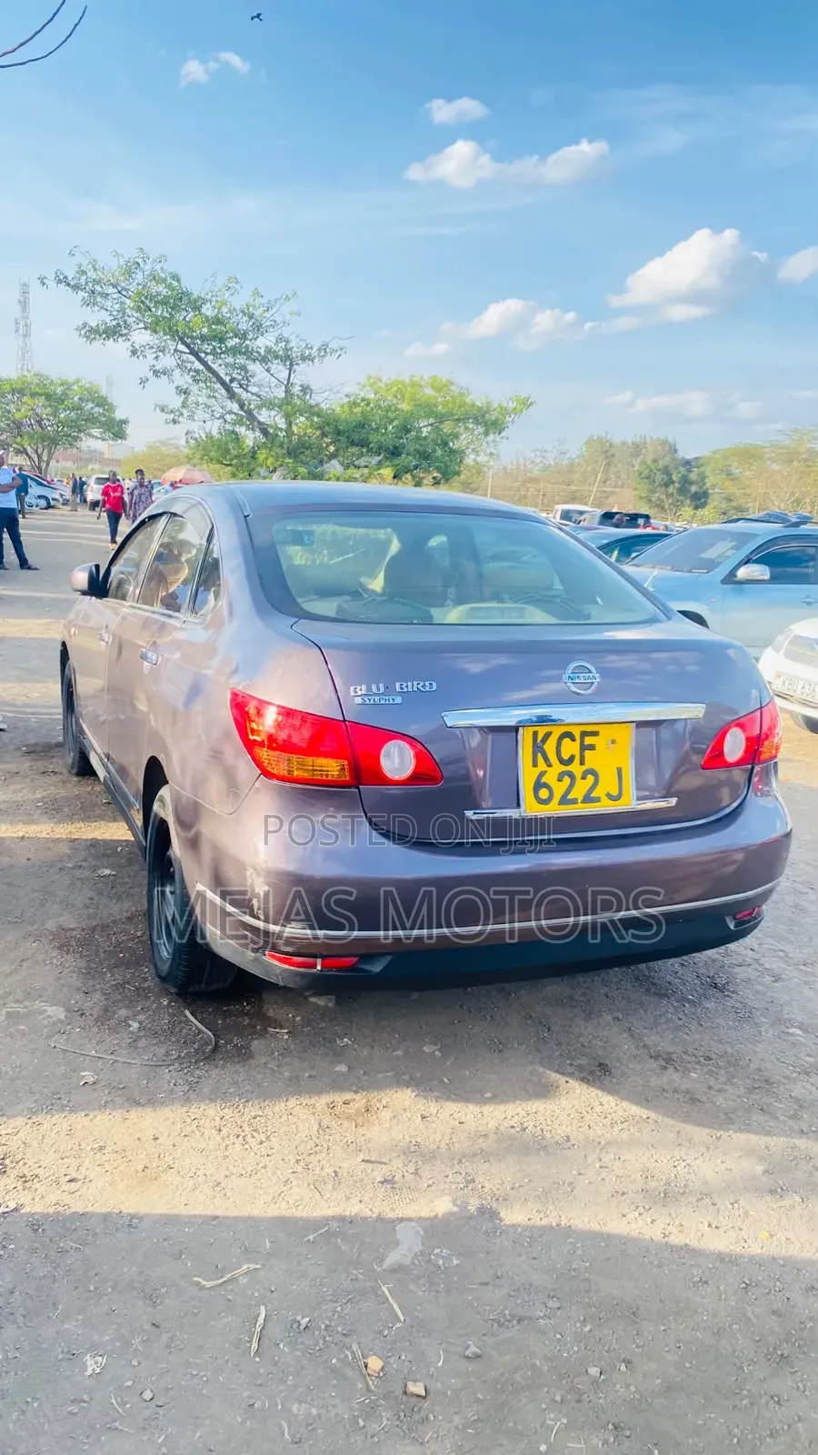 Nissan Bluebird 2008 Gray