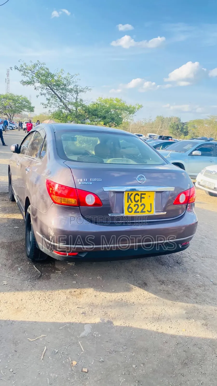 Nissan Bluebird 2008 Gray