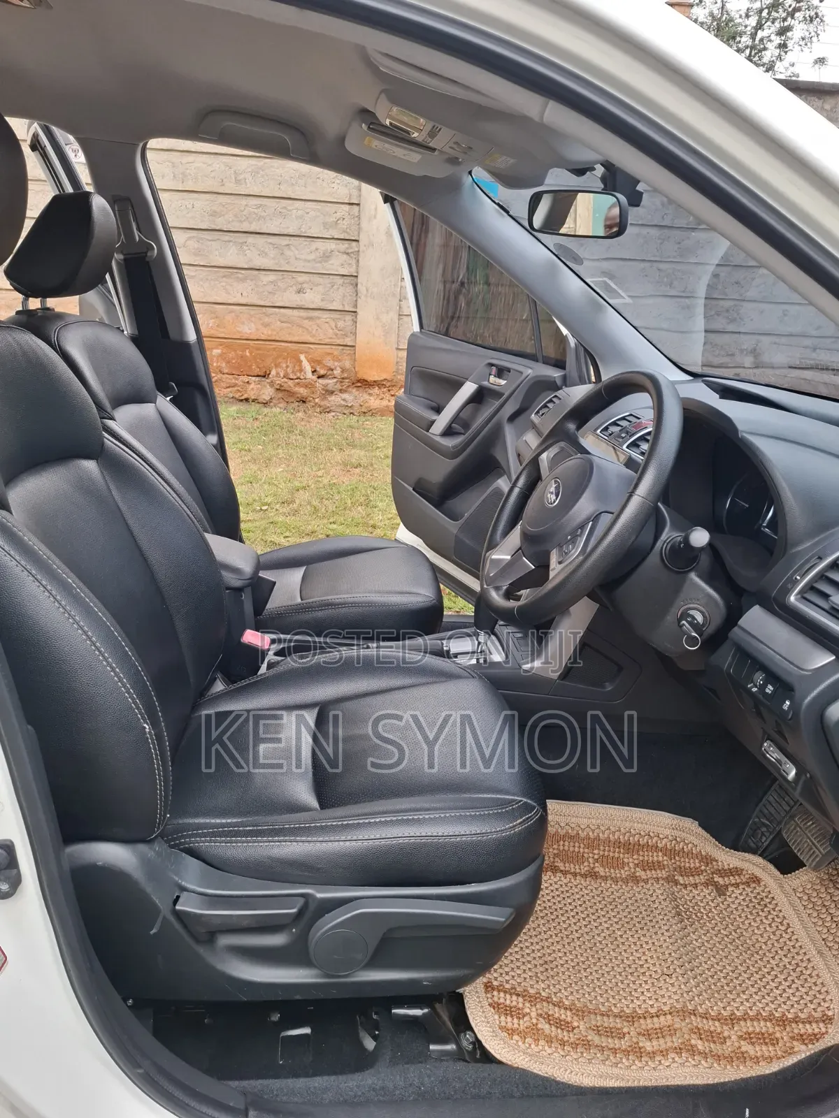 Subaru Forester 2017 Pearl