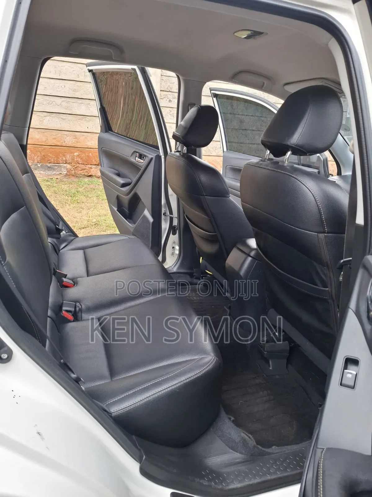 Subaru Forester 2017 Pearl