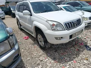 Toyota Land Cruiser Prado 2008 White