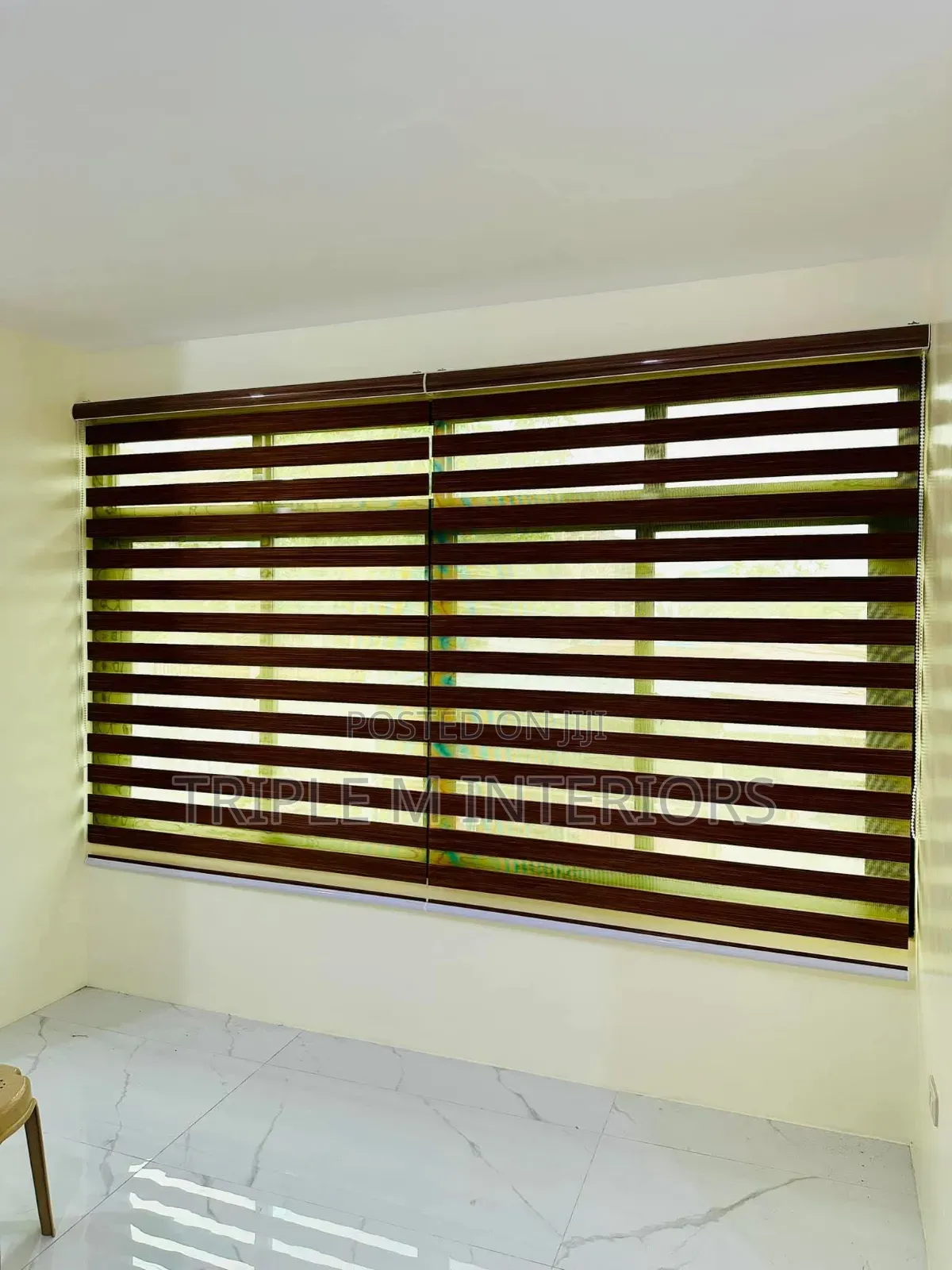 Dining Area Decorative Horizontal Venetian Blinds