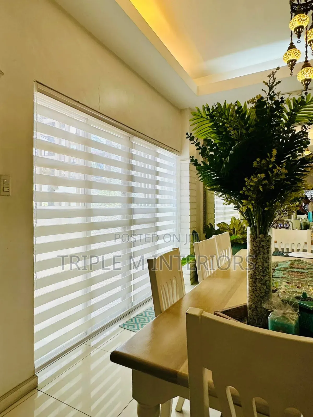 Open-Plan Living Area Horizontal Window Blinds