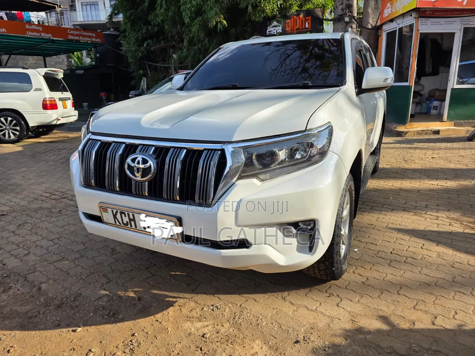 Toyota Land Cruiser Prado 2015 White