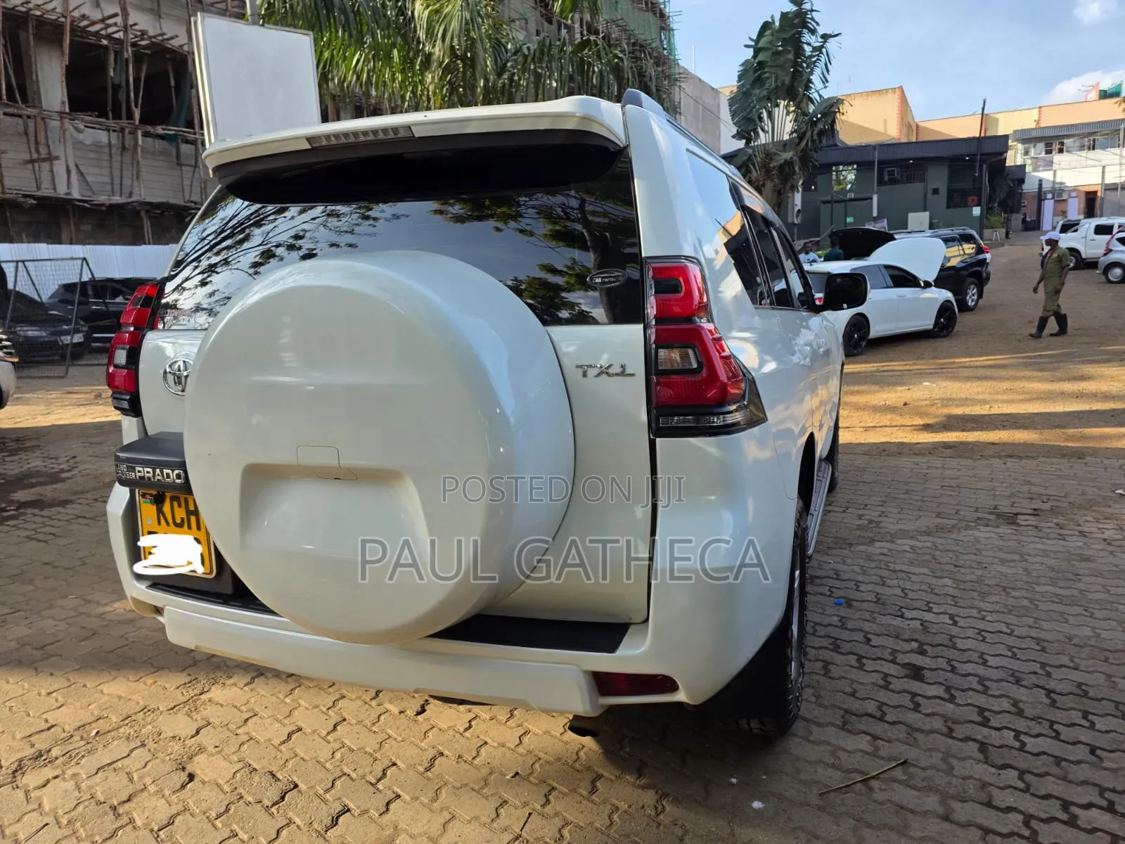 Toyota Land Cruiser Prado 2015 White