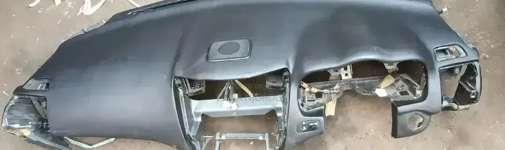 Dashboard Harrier 240