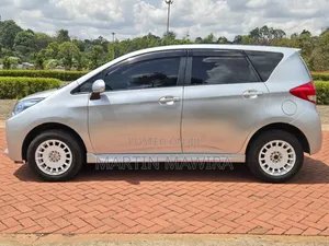 Subaru Trezia 2011 Silver