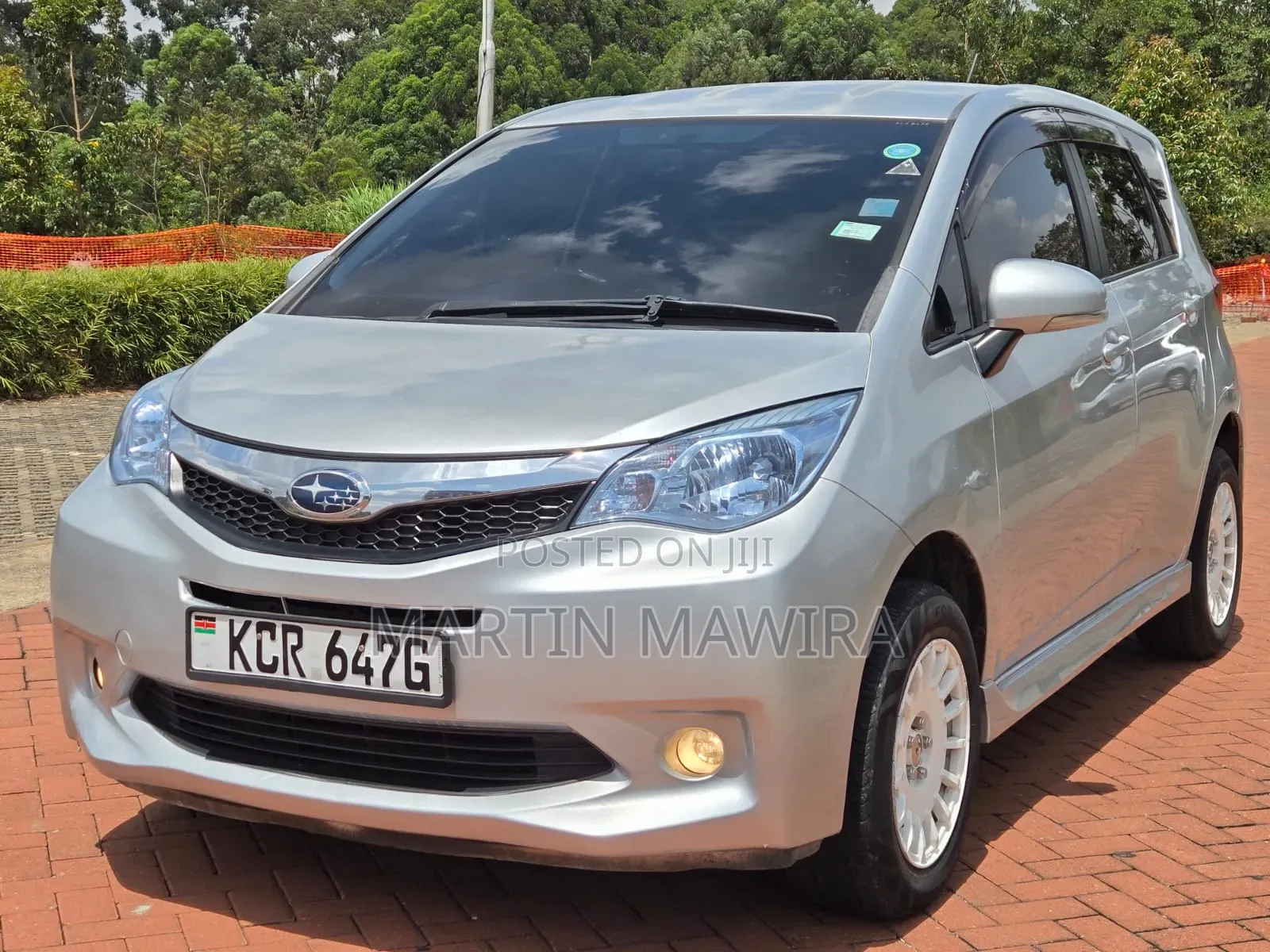 Subaru Trezia 2011 Silver