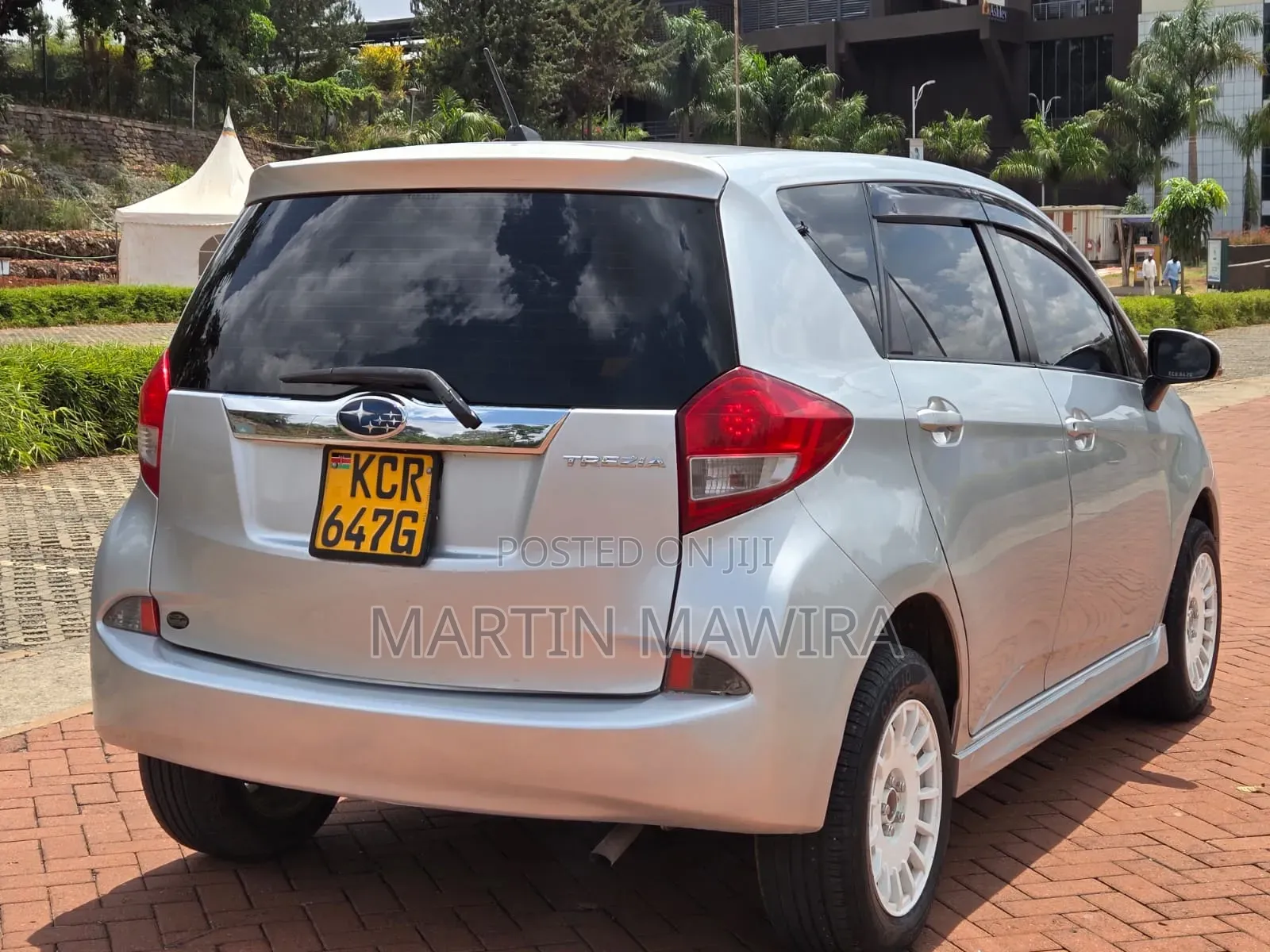 Subaru Trezia 2011 Silver