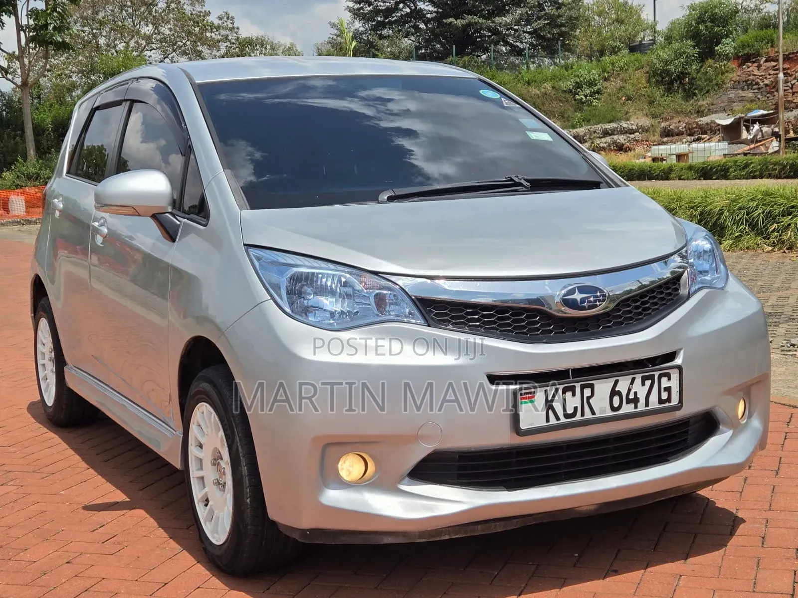 Subaru Trezia 2011 Silver