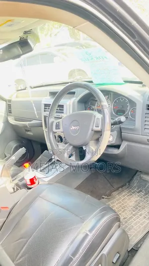 Jeep Cherokee 2010 Black
