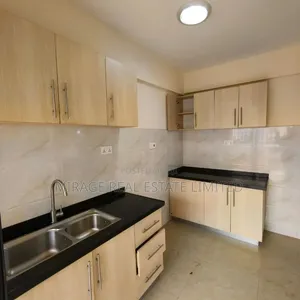 2bdrm Apartment in State House Area for rent