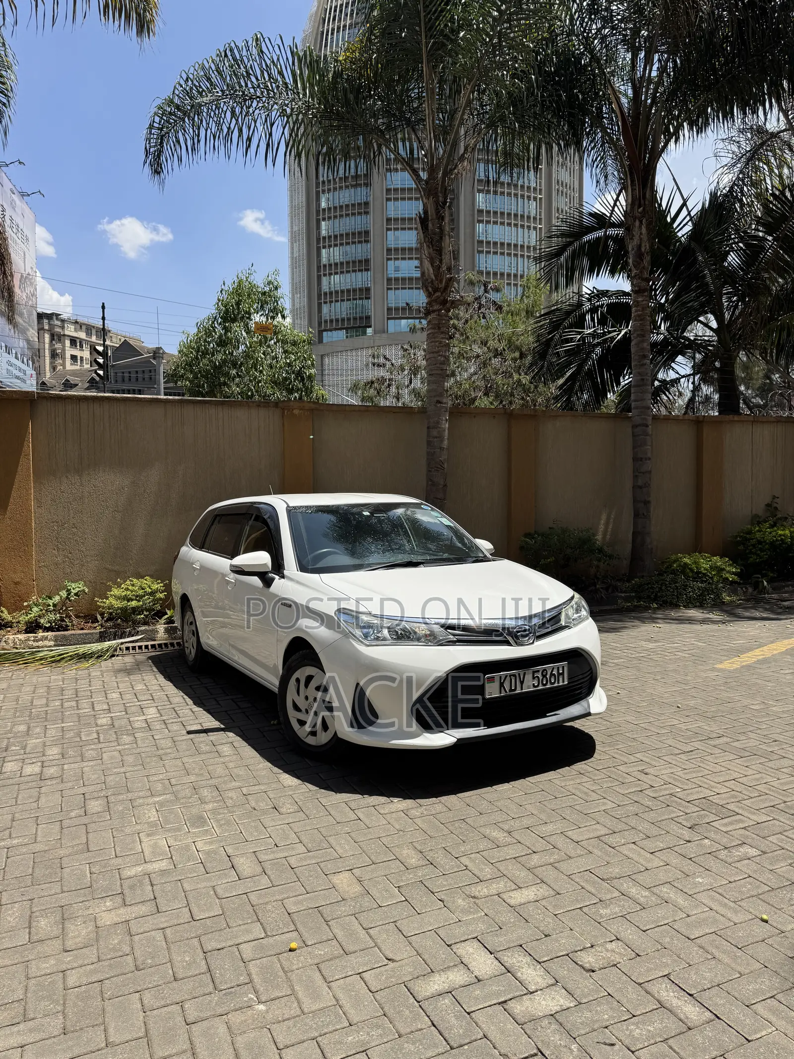 Toyota Corolla Fielder 2019 White