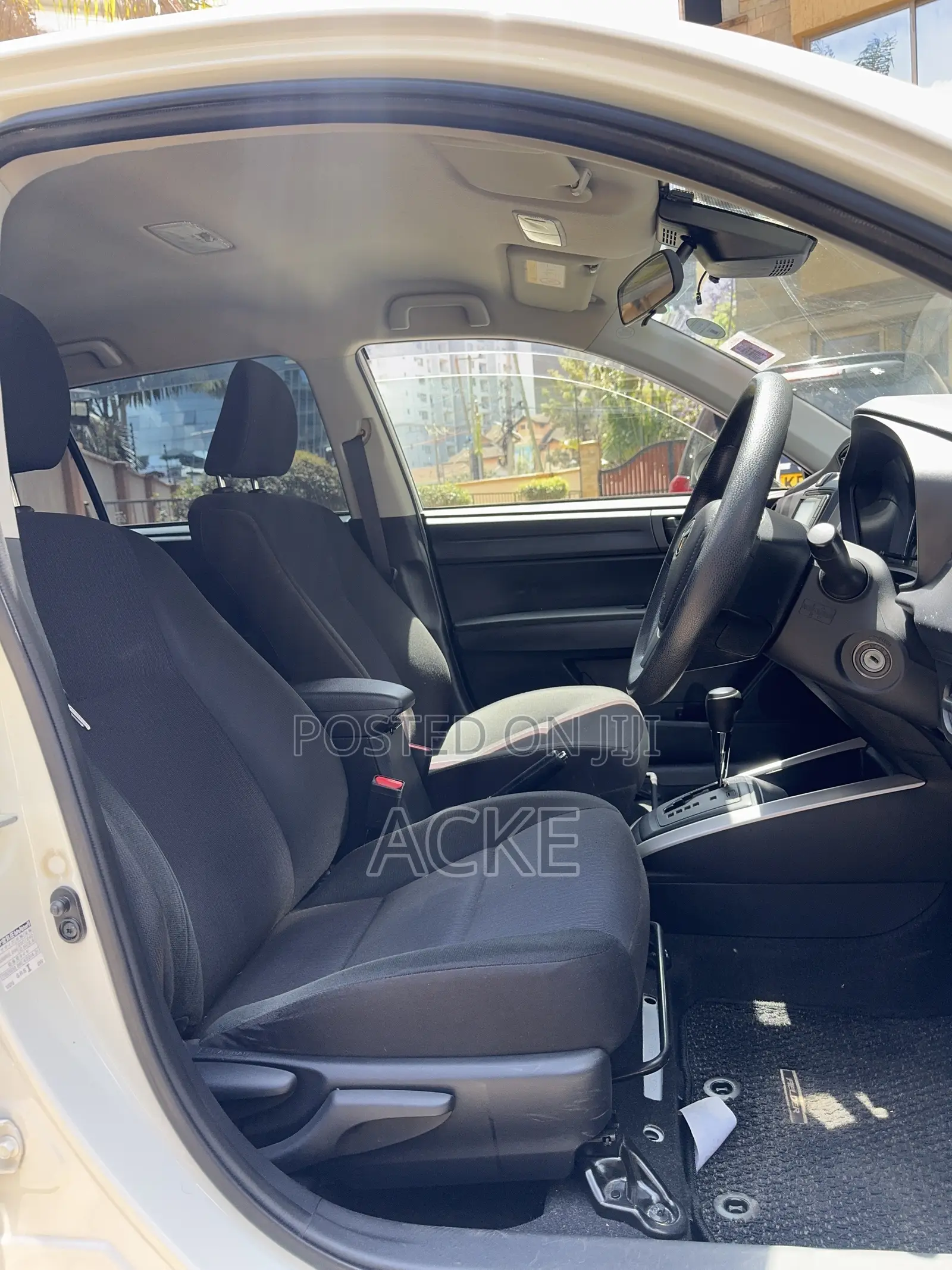 Toyota Corolla Fielder 2019 White