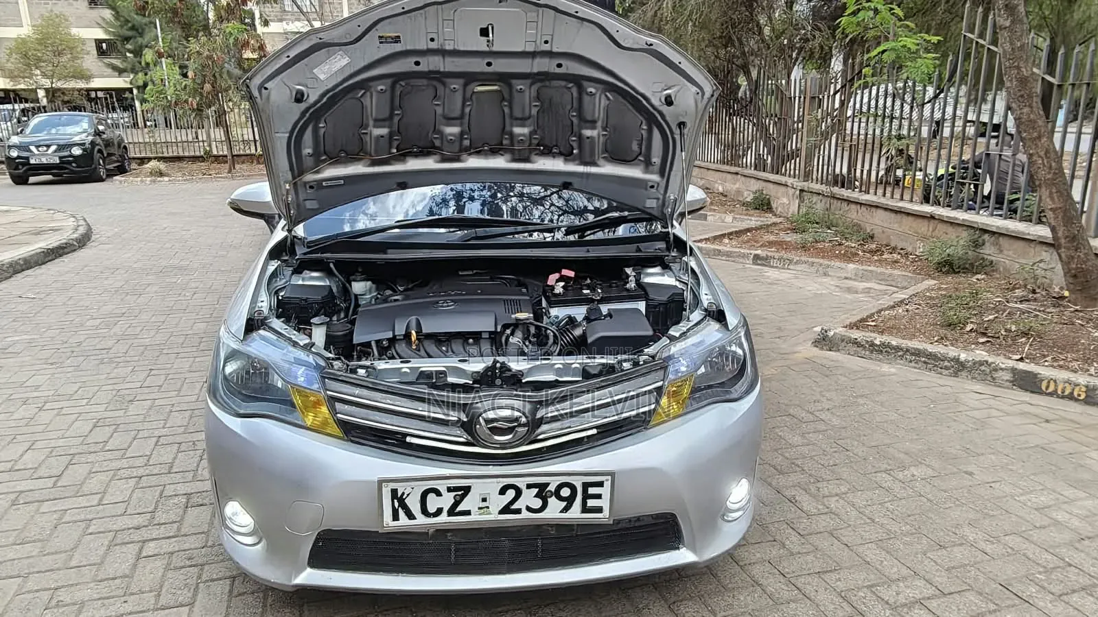 Toyota Axio 2013 Silver