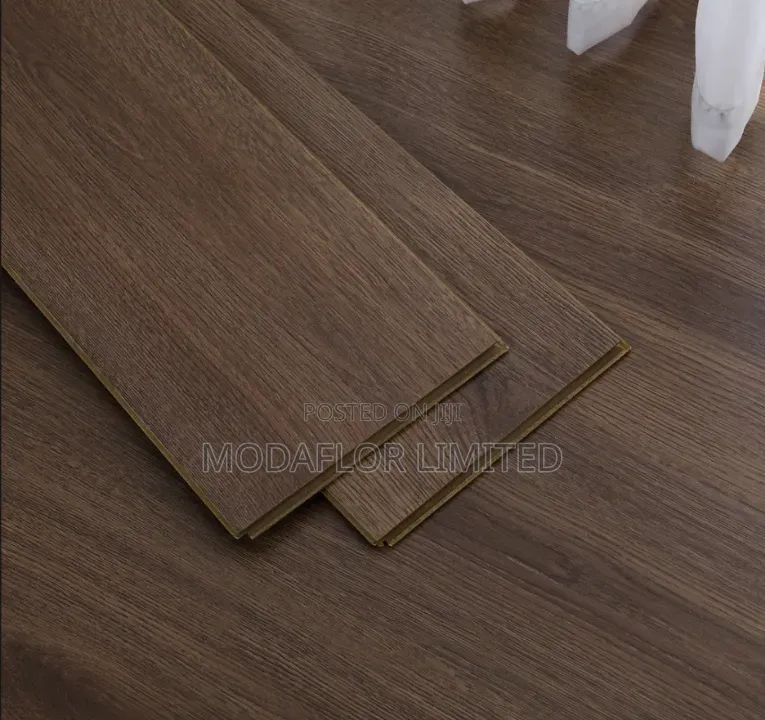 Laminate Flooring for Elegant Residential Interiors