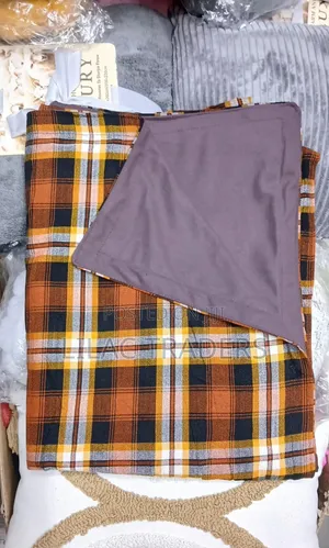 Colourful Maasai Shuka Blanket – Lightweight & Cozy