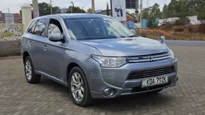 Mitsubishi Outlander 2014 Gray