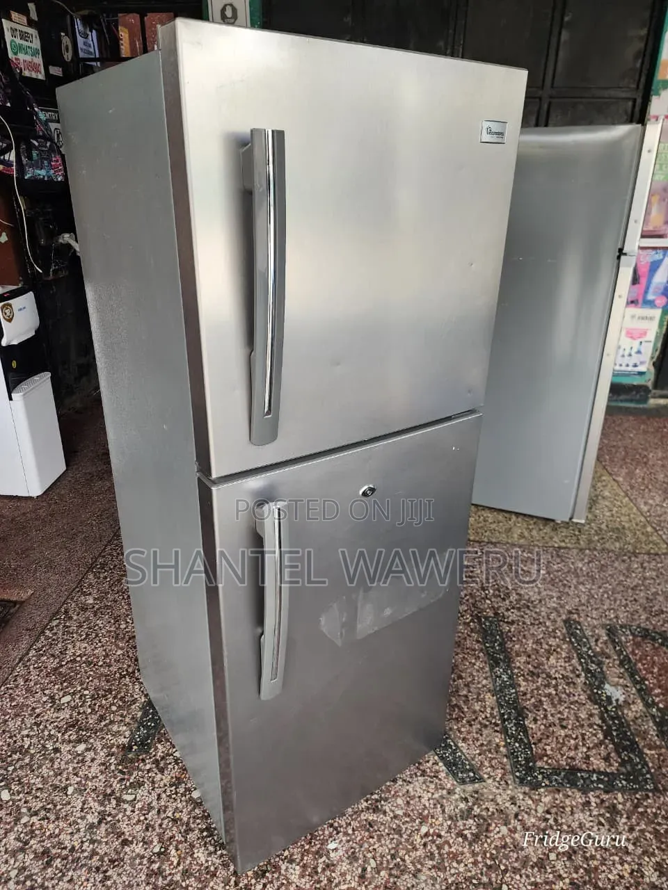Ramtons 200ltrs non.frost Refrigerator.