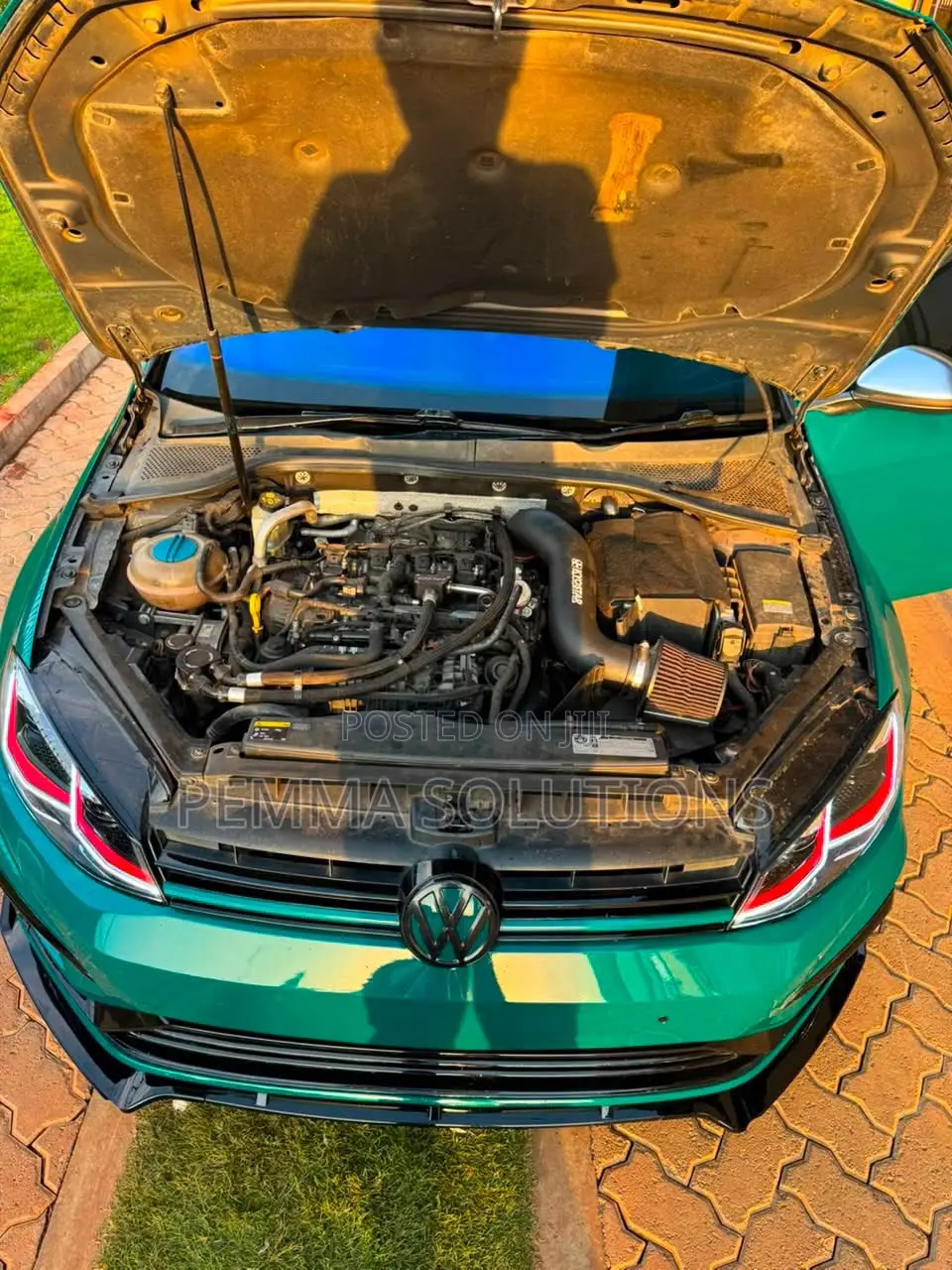 Volkswagen Golf R 4-Door 2016 Green