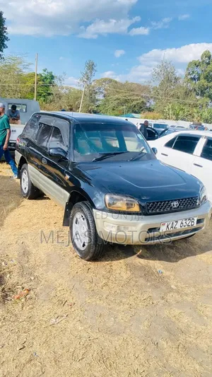 Toyota RAV4 1999 Black