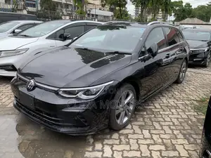 Volkswagen Golf Variant 2021 Black