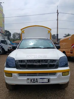 Isuzu D-MAX 2009 White