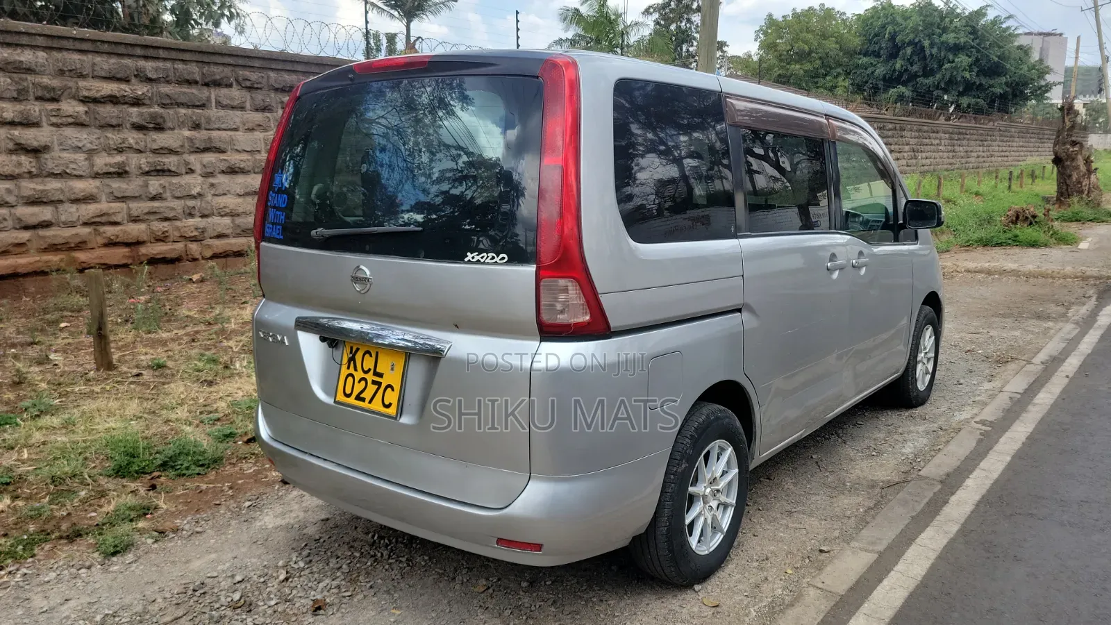 Nissan Serena 2009