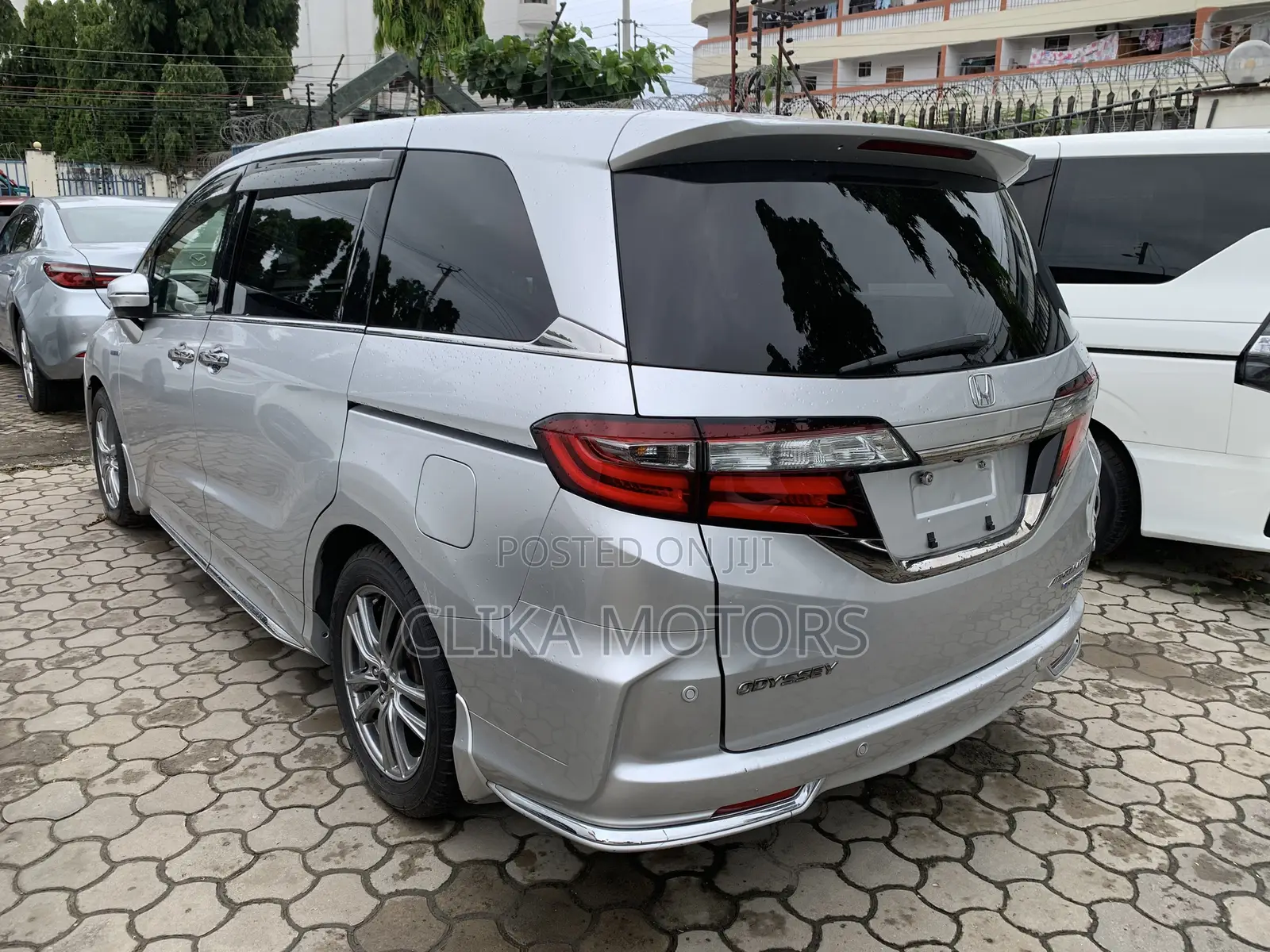 Honda Odyssey 2.4 Absolute 2WD 2019 Silver