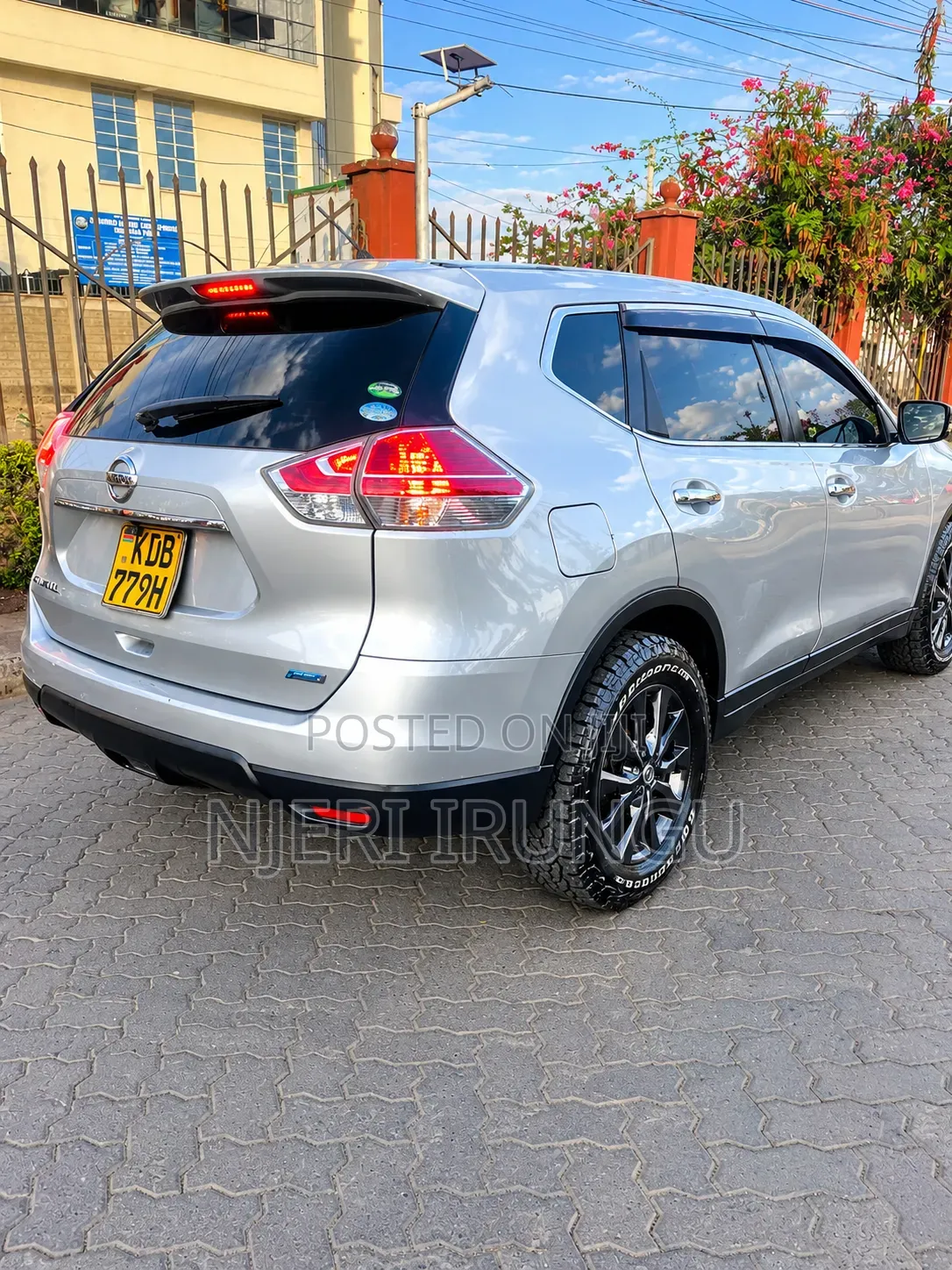 Nissan X-Trail 2015 Silver