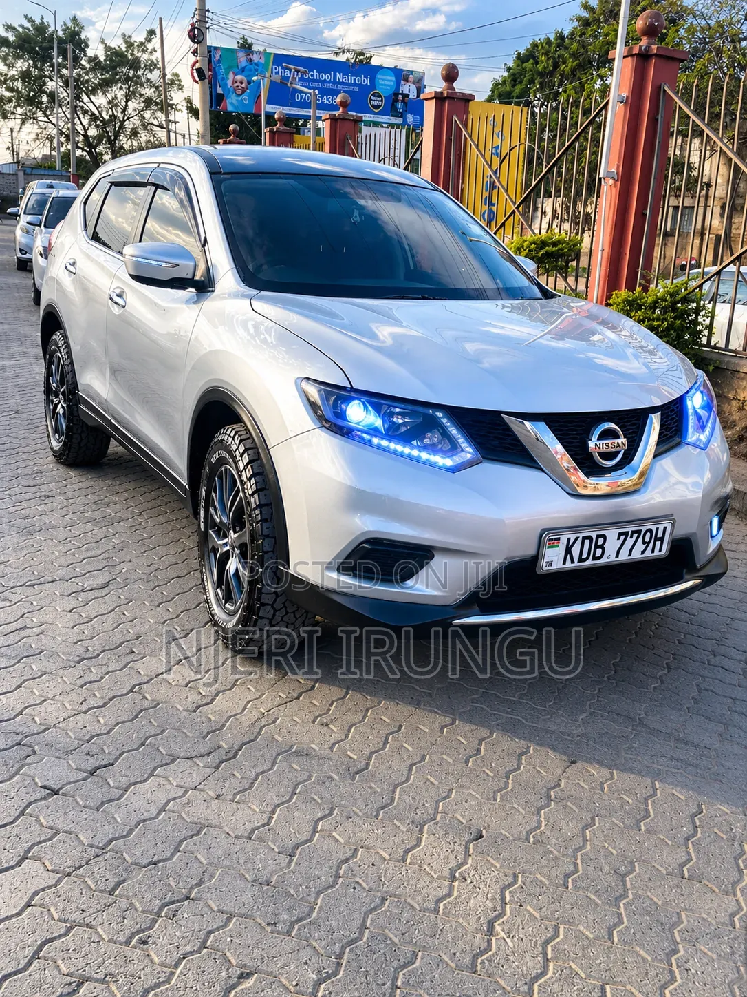 Nissan X-Trail 2015 Silver