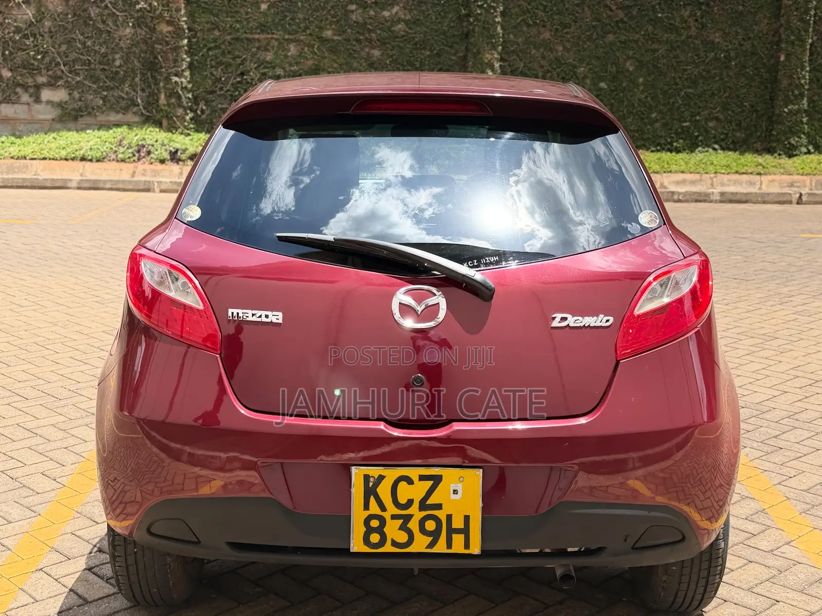 Mazda Demio 2013 Maroon
