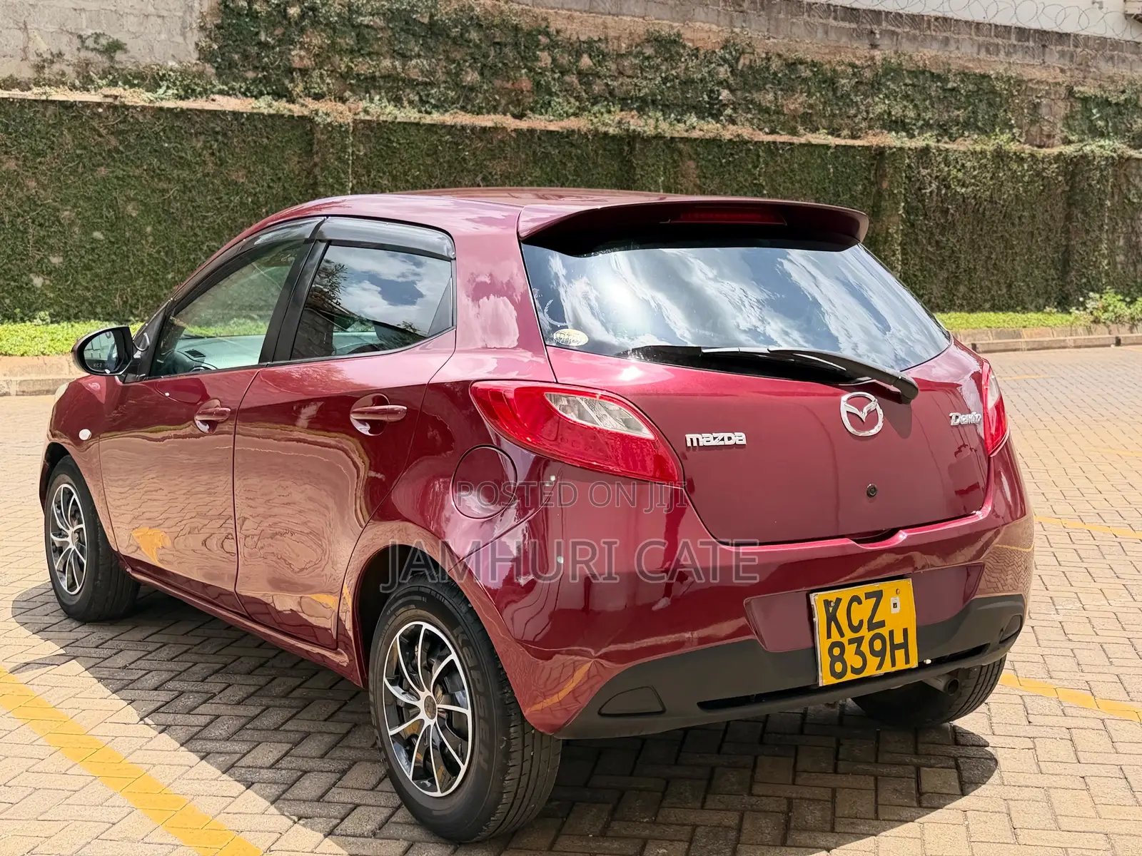 Mazda Demio 2013 Maroon