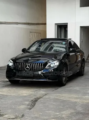 Mercedes-Benz C200 2019 Black