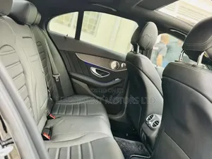 Mercedes-Benz C200 2019 Black