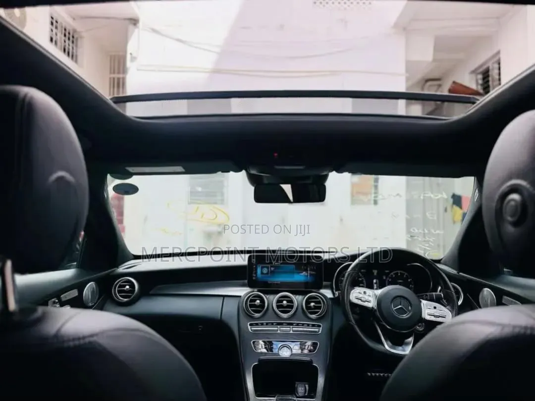 Mercedes-Benz C200 2019 Black