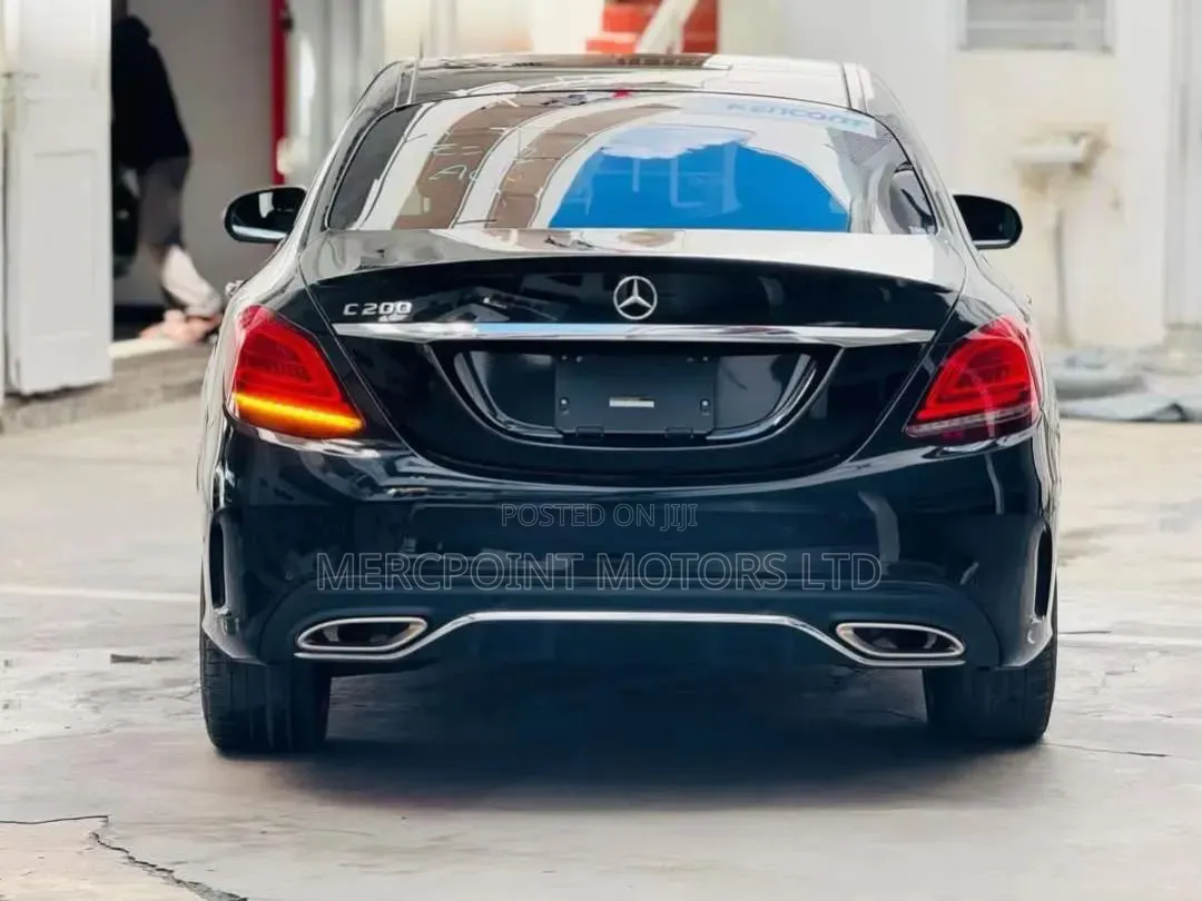 Mercedes-Benz C200 2019 Black