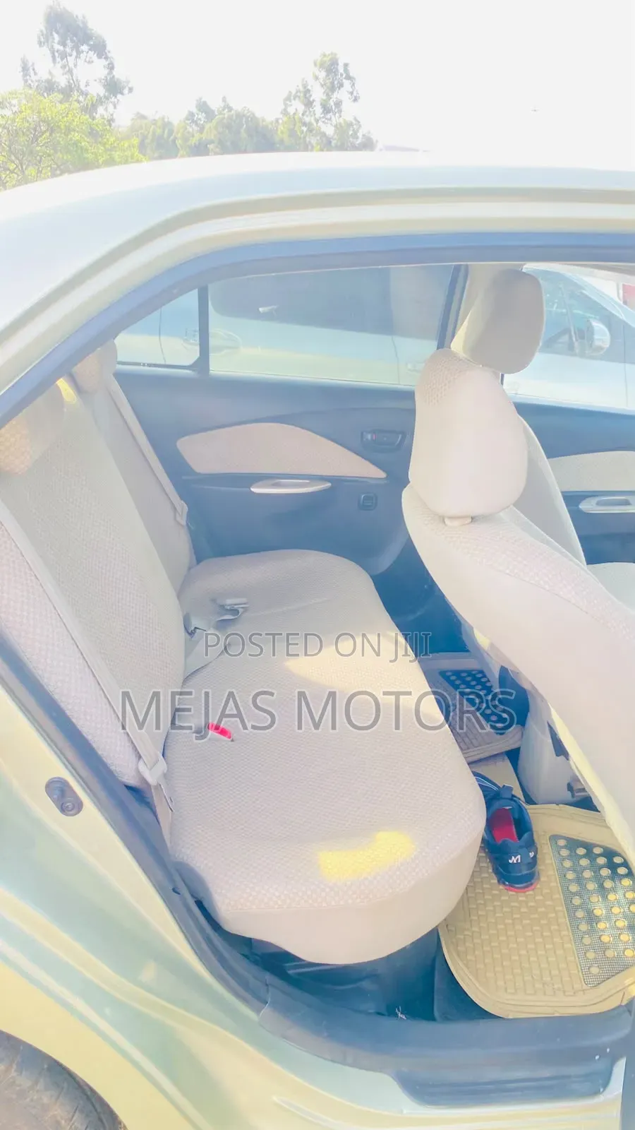 Toyota Belta 2006 Green