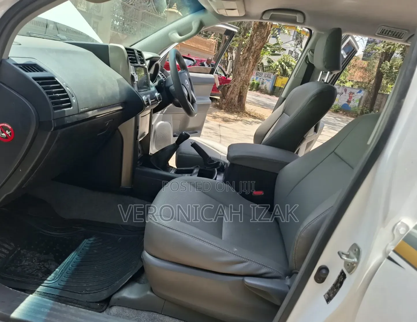 Toyota Land Cruiser Prado 2012 White