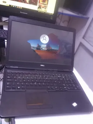 Laptop Dell Latitude E5500 8GB Intel Core i5 HDD 500GB