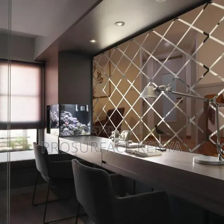 Diamond Acrylic Mirror Pieces for Decorative Wall Designs
