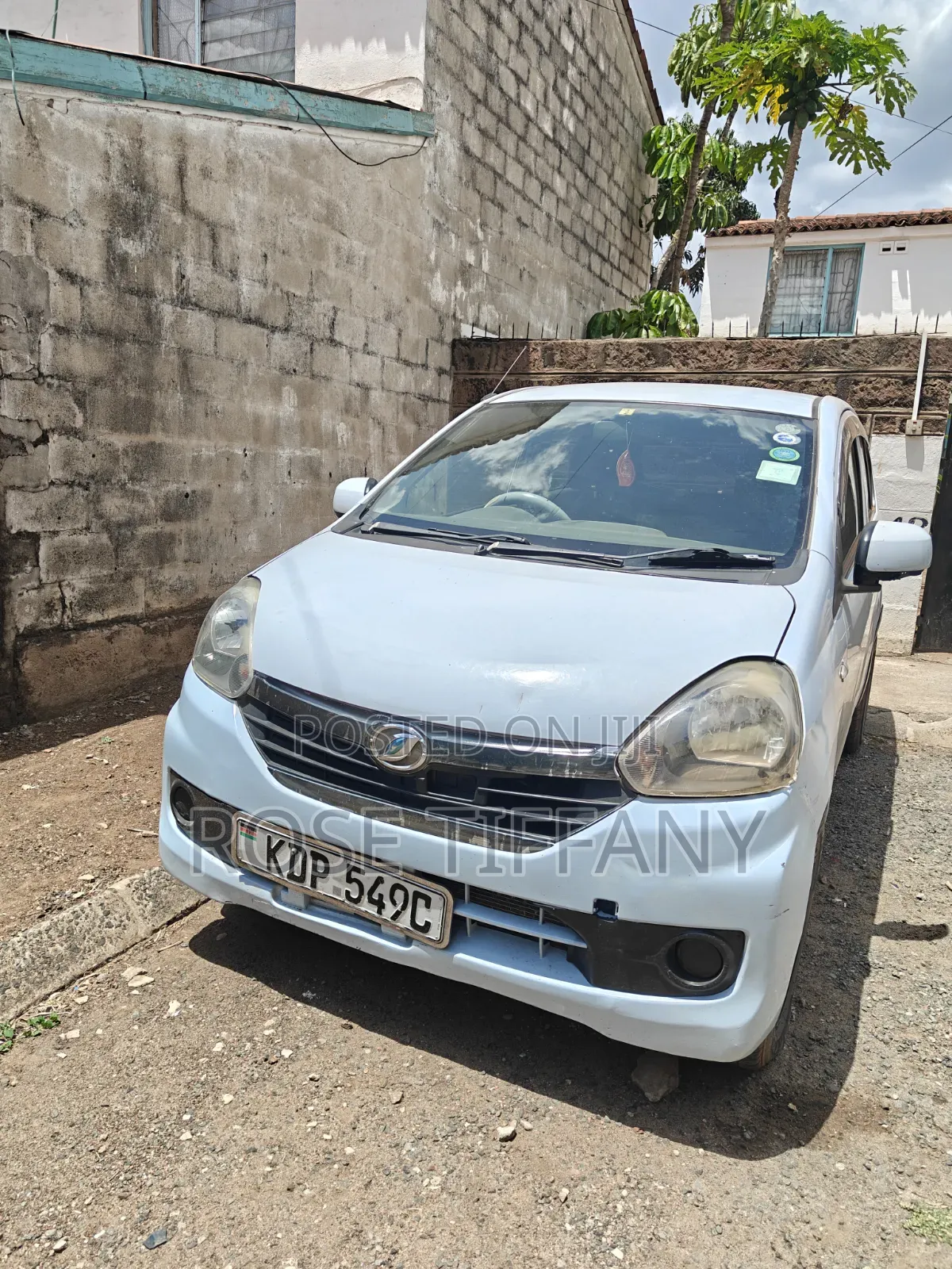Daihatsu Mira 2017 White