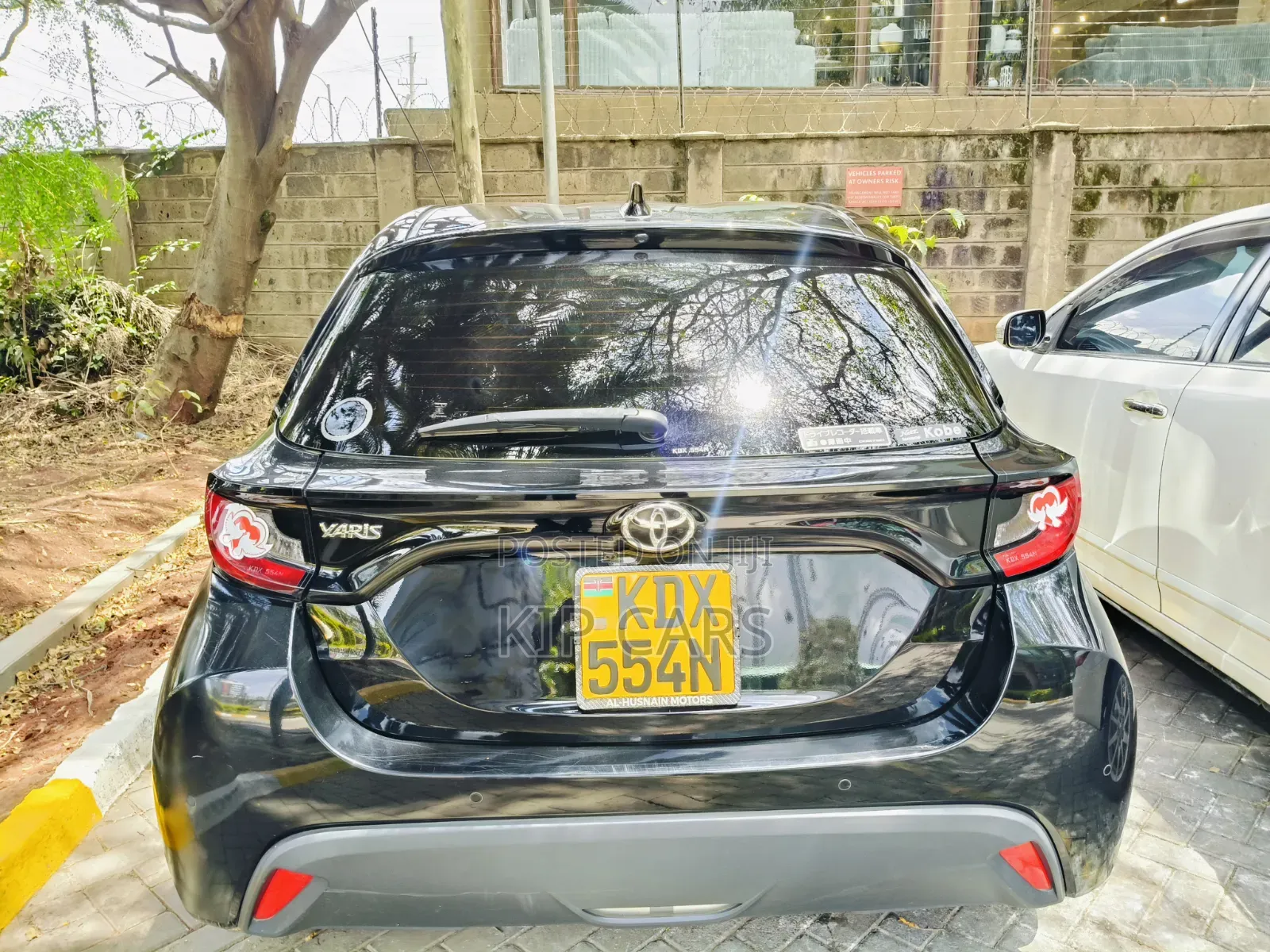 Toyota Yaris LE Hatchback 5dr 2018 Black